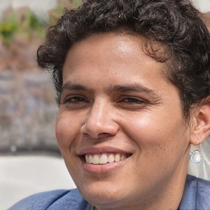 Nikos R., ιδιοκτήτης διαμερίσματος στην Πάτρα χρησιμοποιεί EuroCheckin